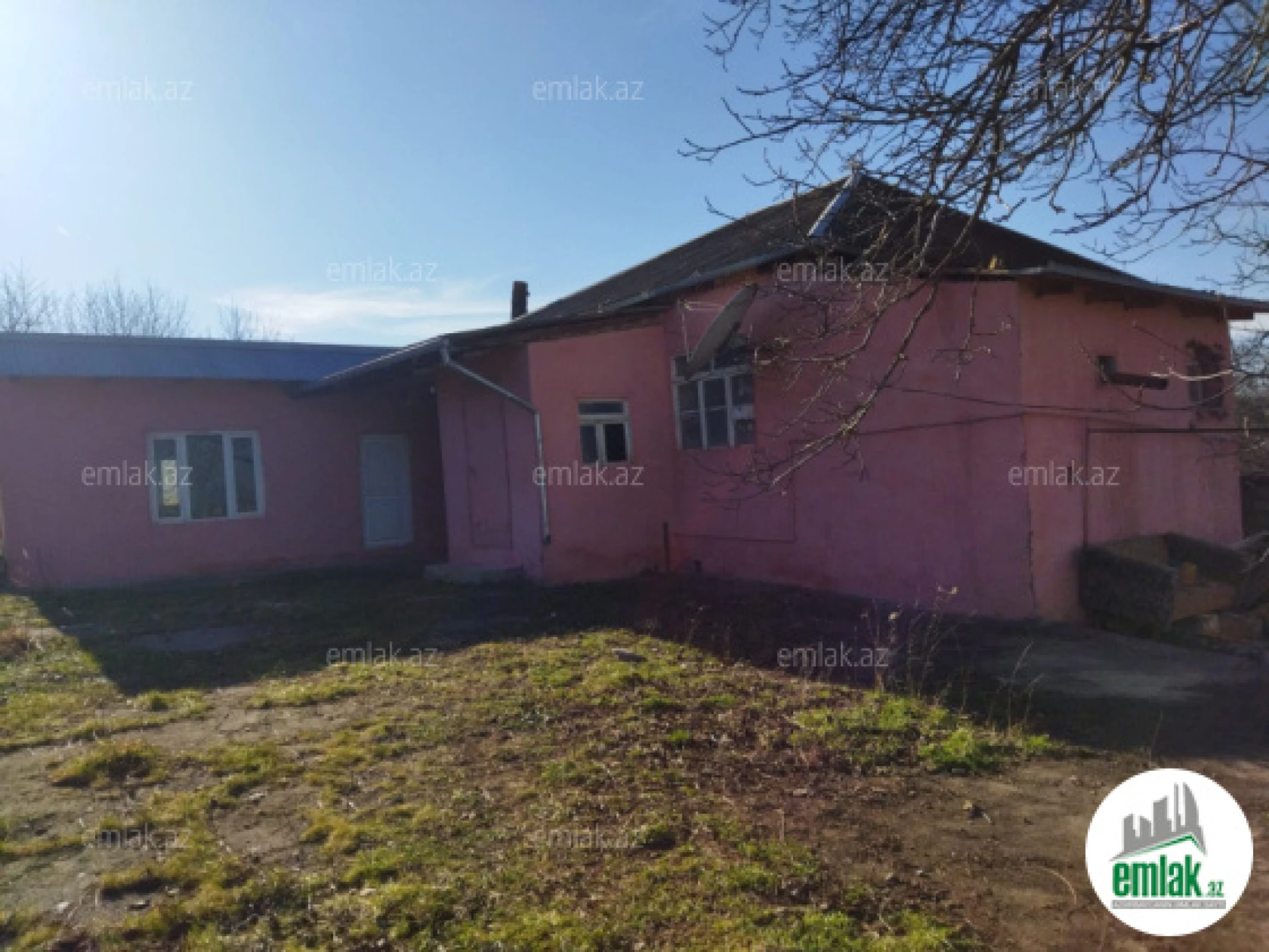 Satılır 3 otaqlı həyət evi 65 m²