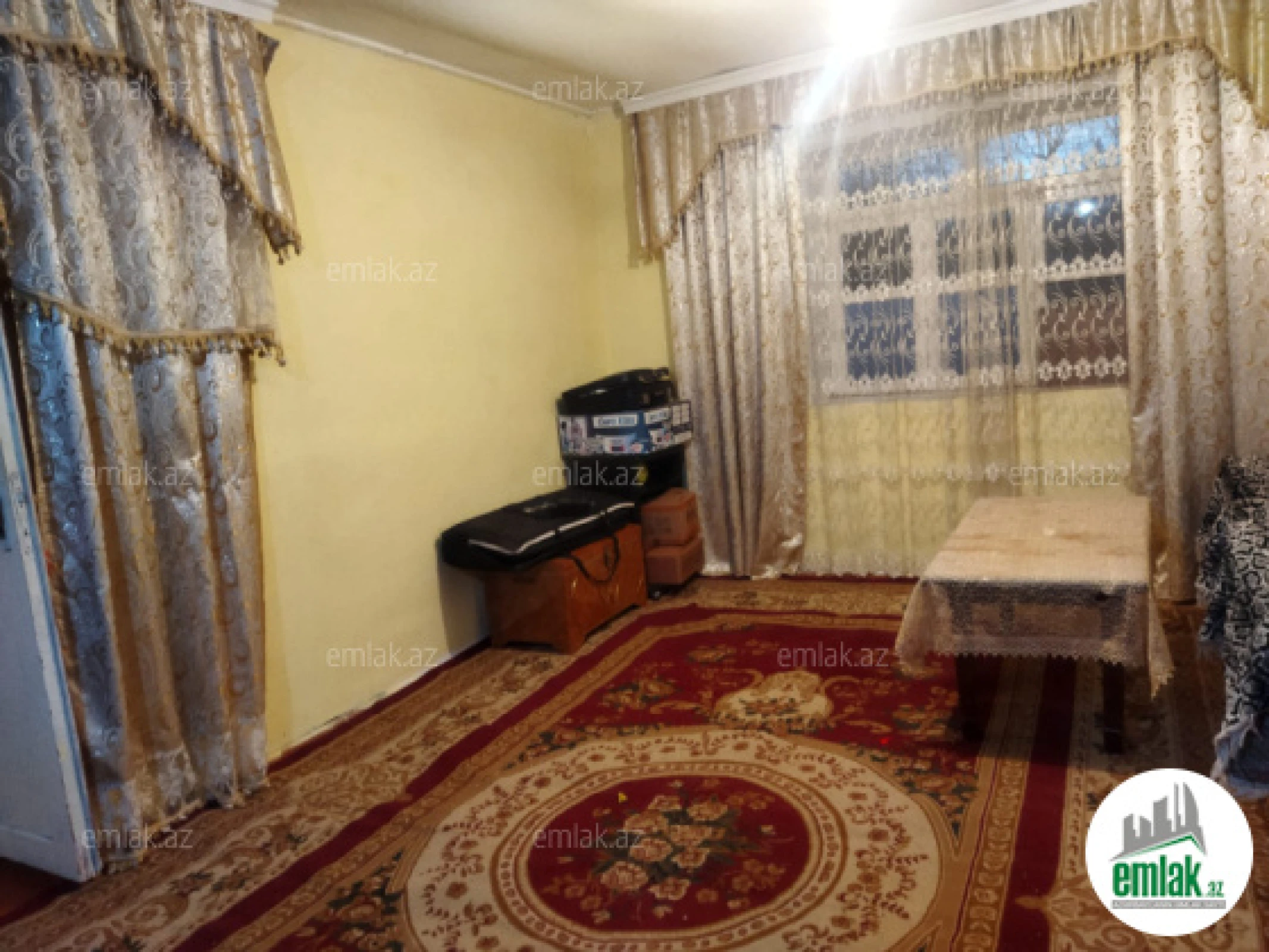 Satılır 3 otaqlı həyət evi 65 m²