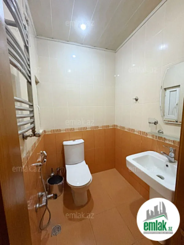 Satılır 3 otaqlı yeni tikili 120 m²