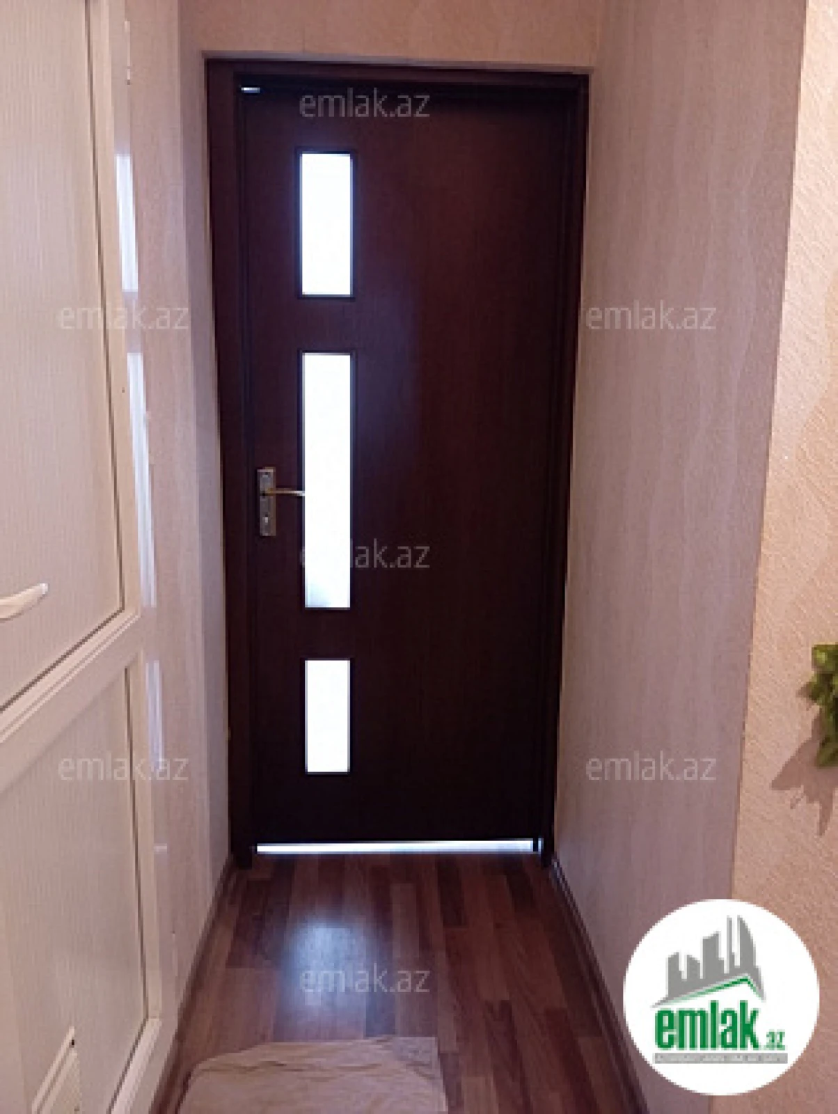 Satılır 2 otaqlı köhnə tikili 50 m²