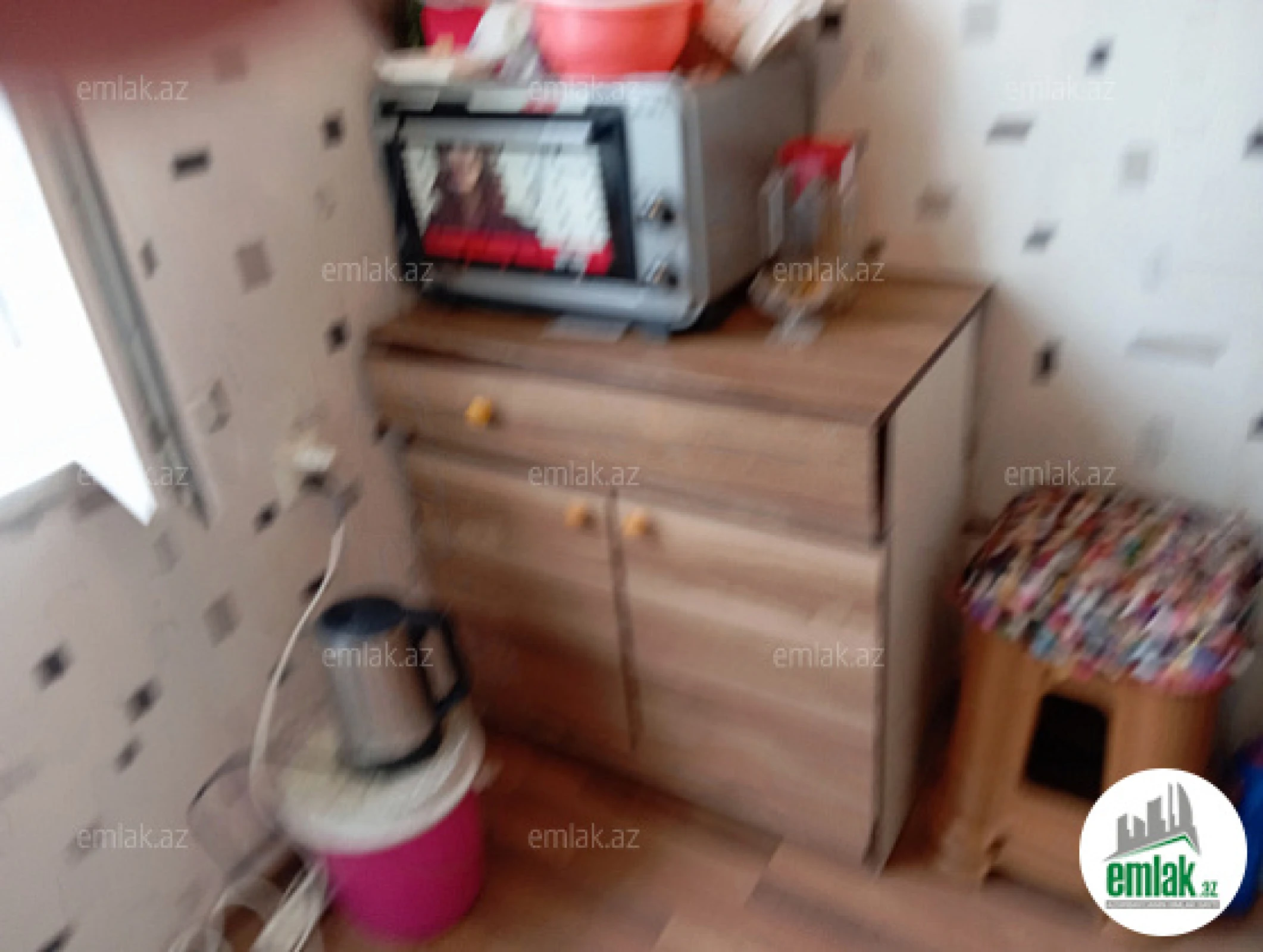 Satılır 2 otaqlı köhnə tikili 50 m²