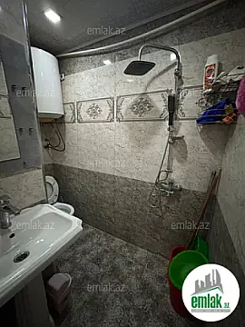 Satılır 2 otaqlı köhnə tikili 35 m²