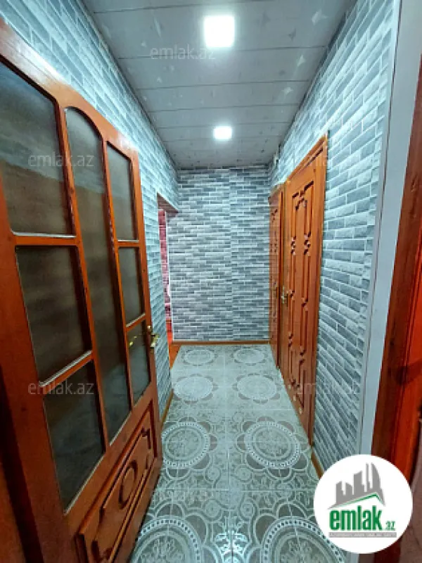 Satılır 3 otaqlı köhnə tikili 85 m²