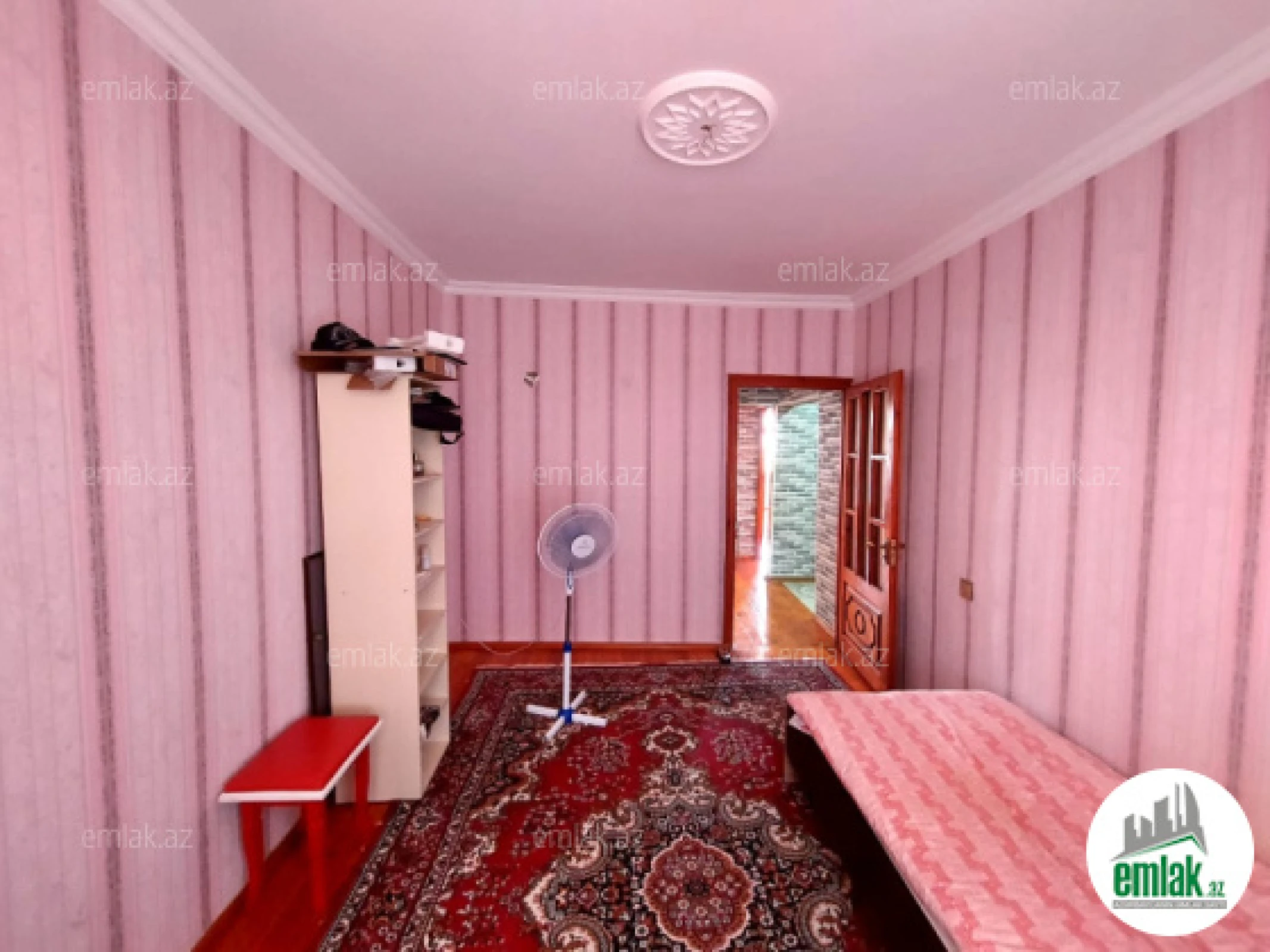 Satılır 3 otaqlı köhnə tikili 85 m²