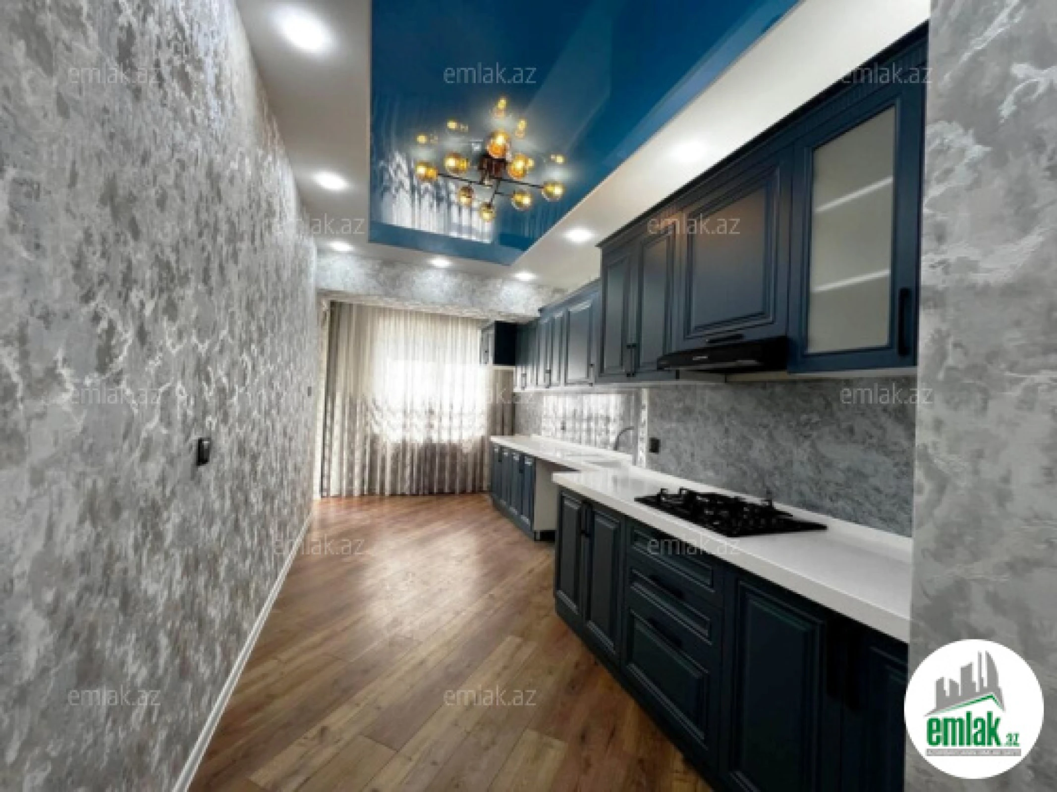 Satılır 4 otaqlı yeni tikili 135 m²