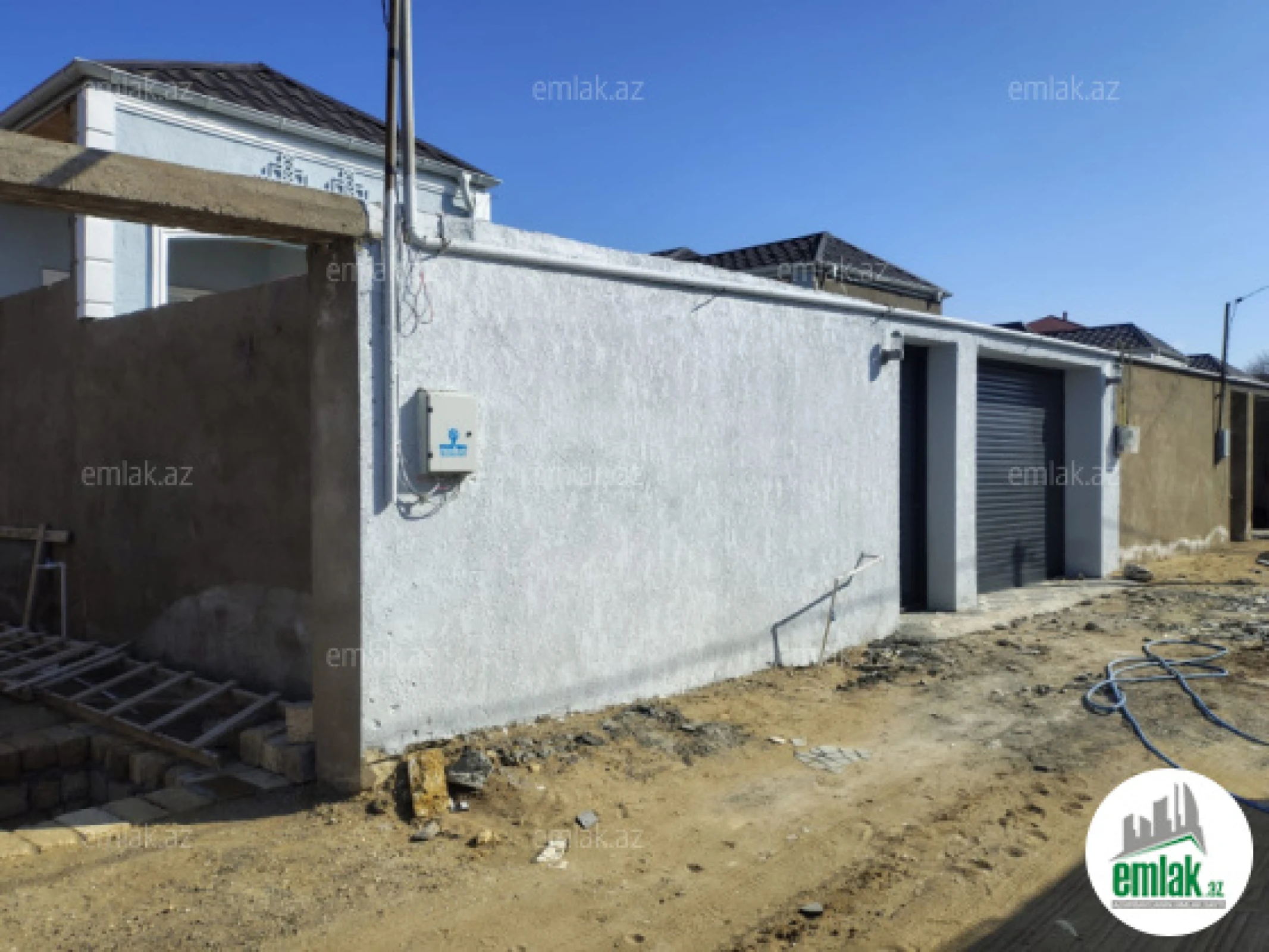 Satılır 3 otaqlı mənzil 90 m²