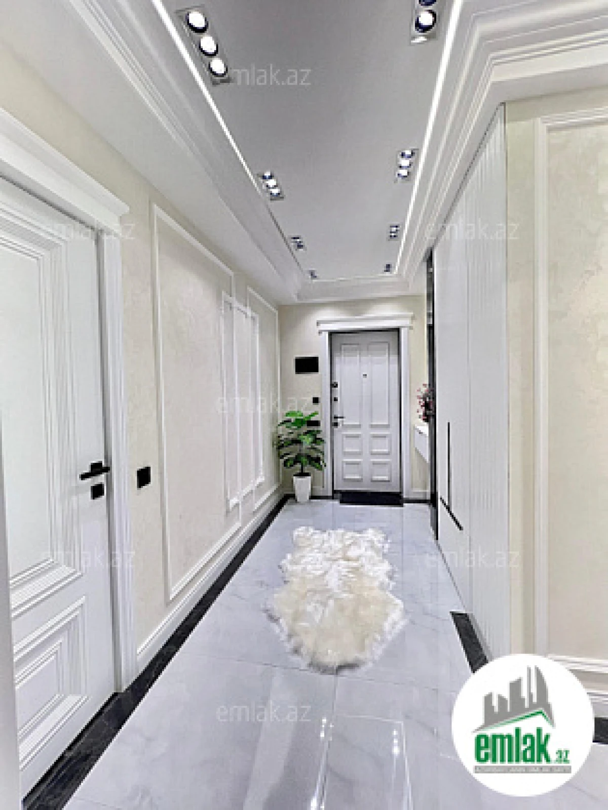 Satılır 3 otaqlı yeni tikili 100 m²