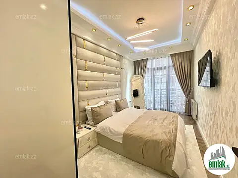 Satılır 3 otaqlı yeni tikili 100 m²