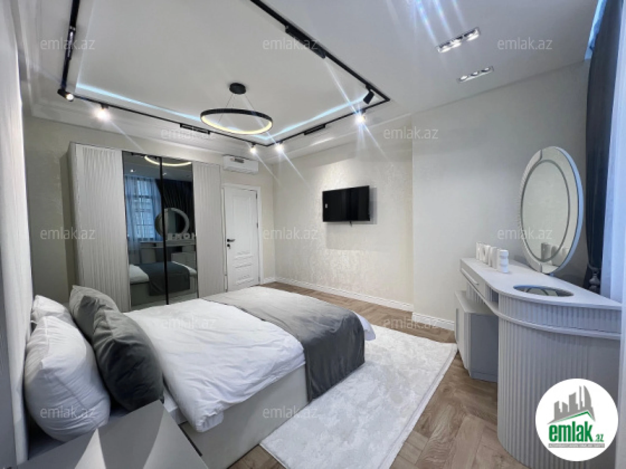 Satılır 3 otaqlı yeni tikili 100 m²