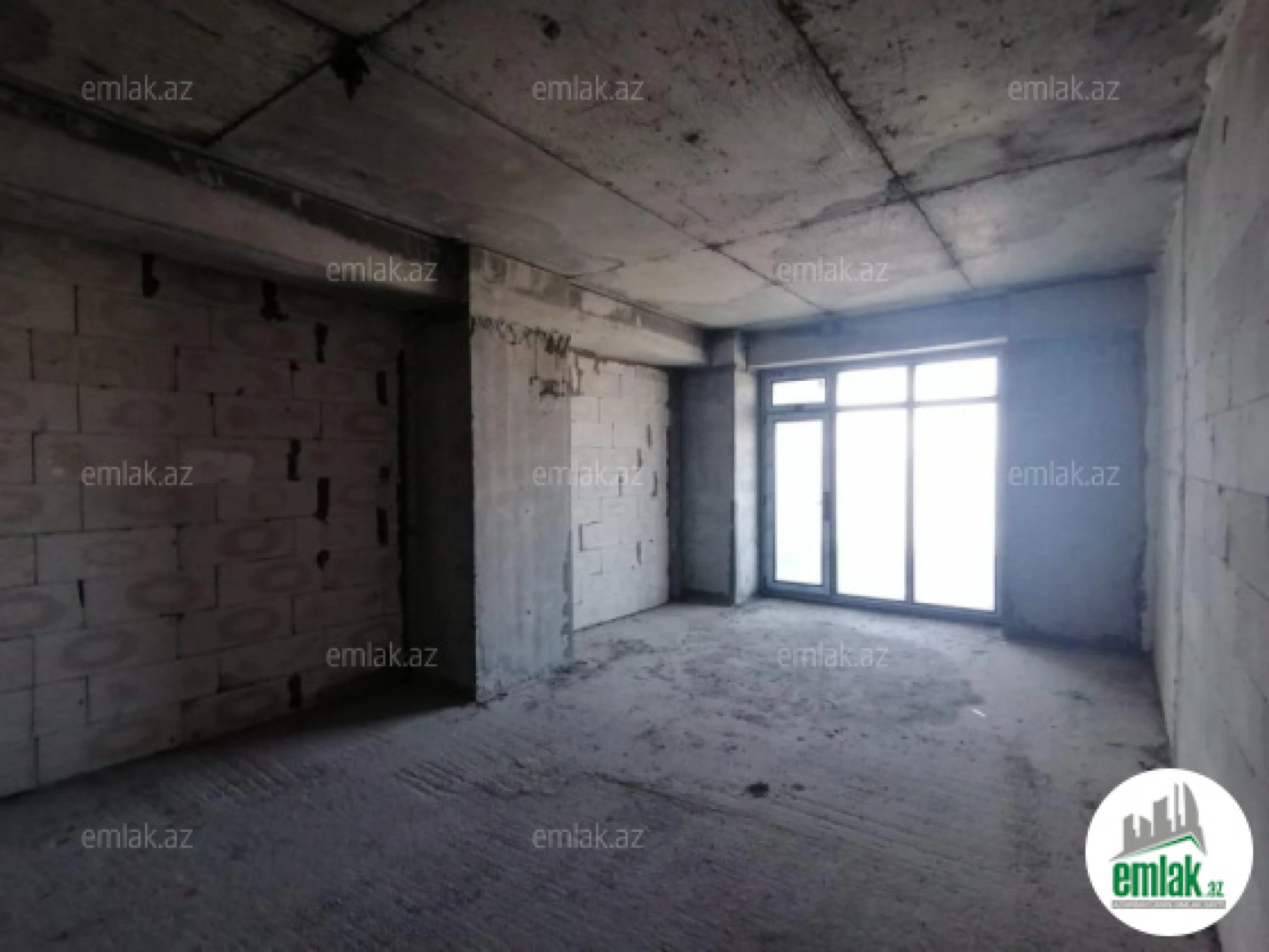 Satılır 2 otaqlı yeni tikili 100 m²