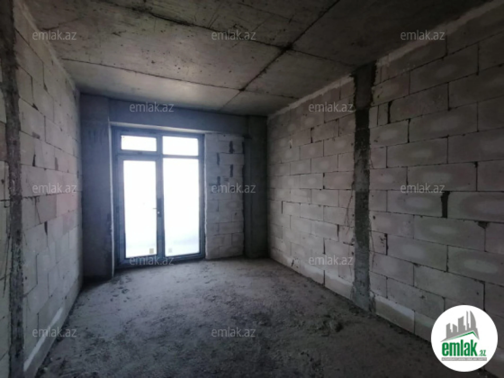 Satılır 2 otaqlı yeni tikili 100 m²