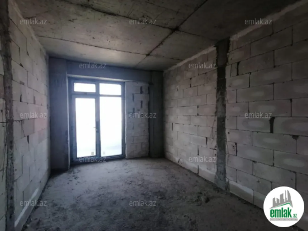 Satılır 2 otaqlı yeni tikili 100 m²