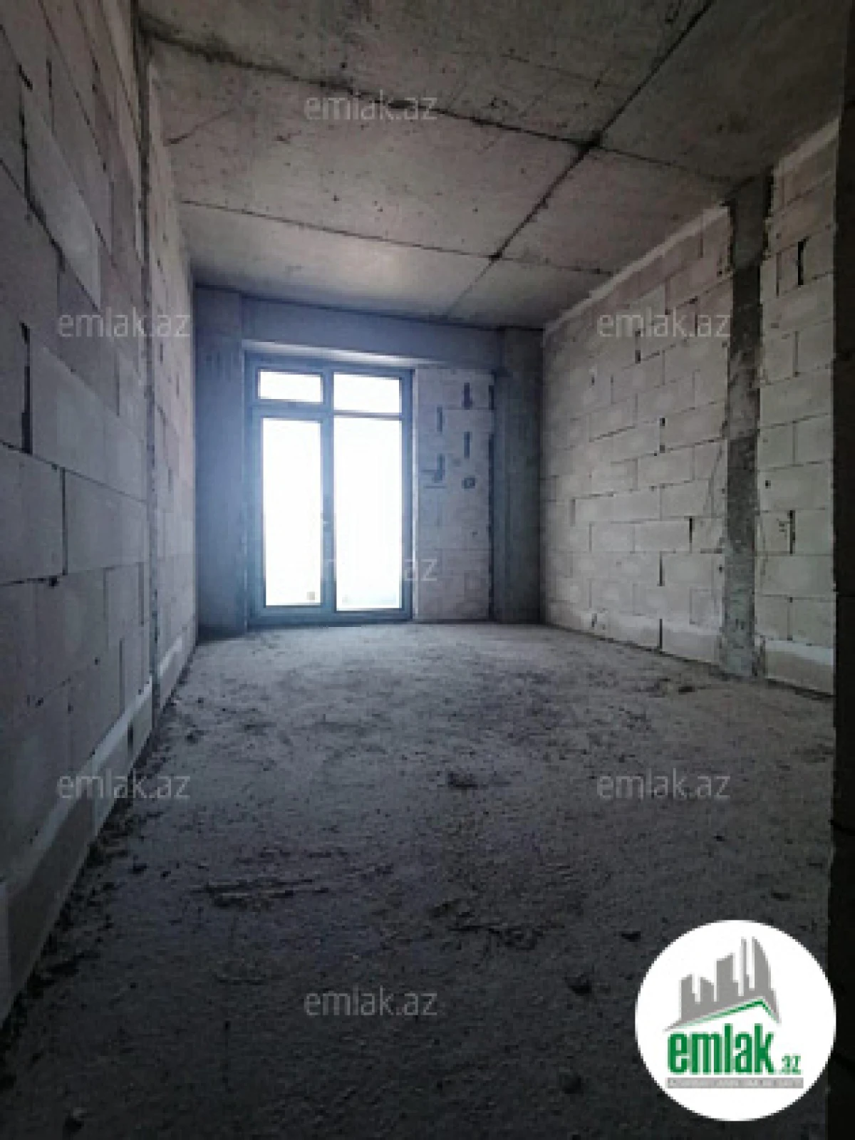 Satılır 2 otaqlı yeni tikili 100 m²