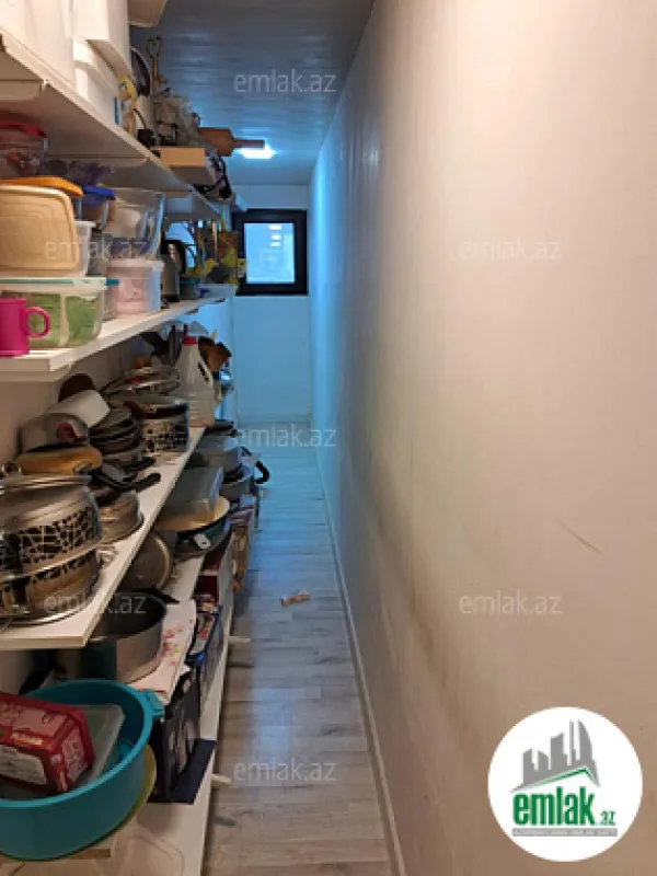 Satılır 5 otaqlı həyət evi 253.4 m²