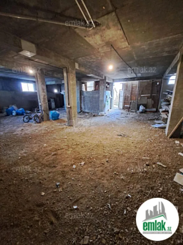 Satılır 5 otaqlı həyət evi 253.4 m²