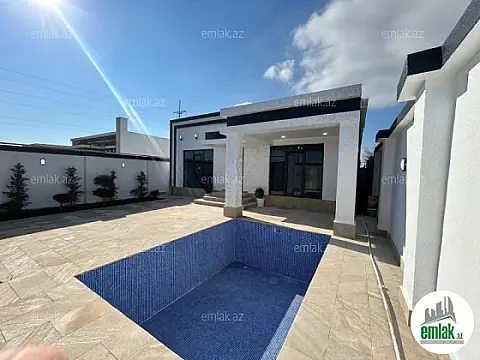 Satılır 4 otaqlı mənzil 140 m²