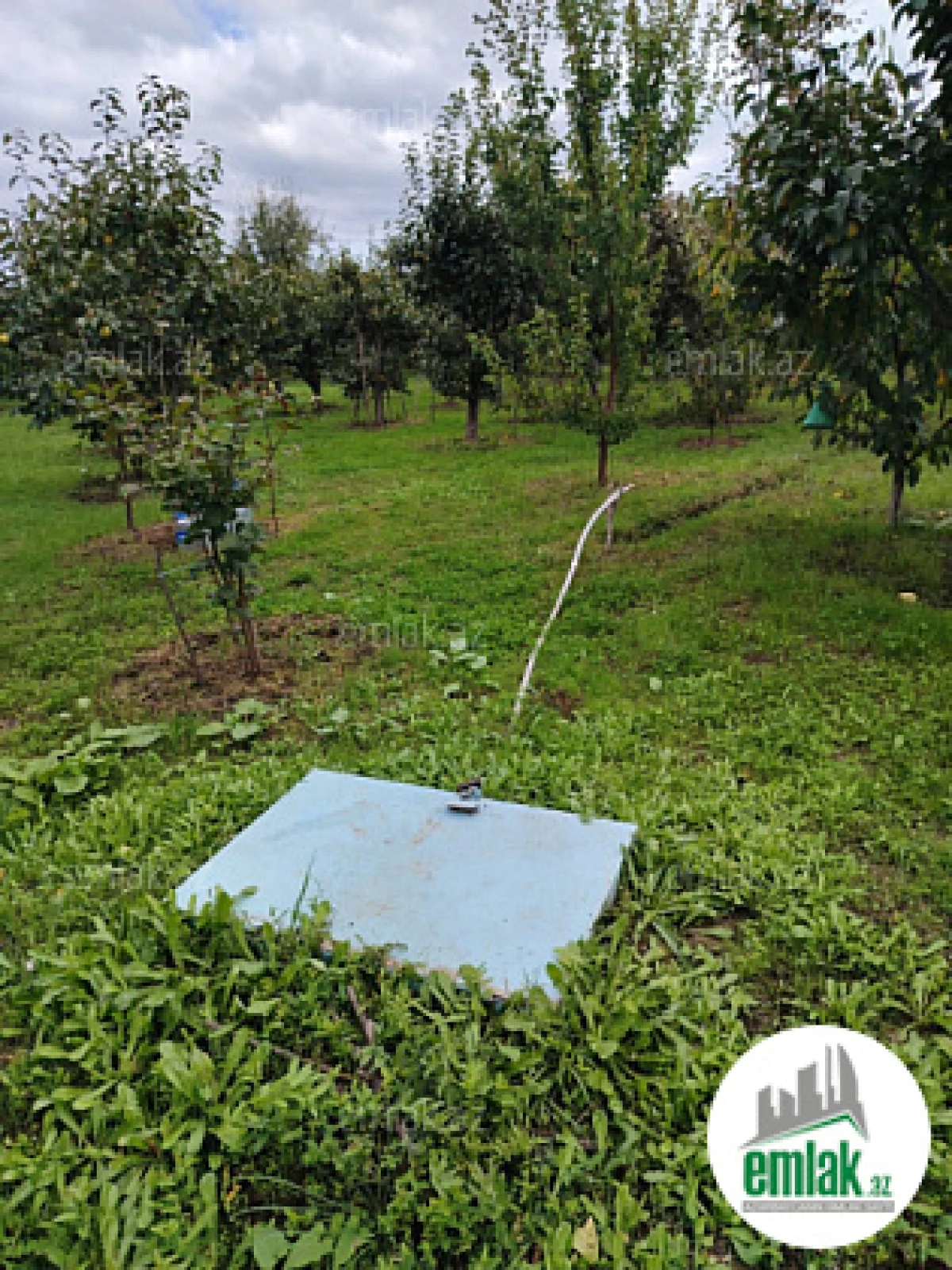 Satılır 7 otaqlı həyət evi 300 m²