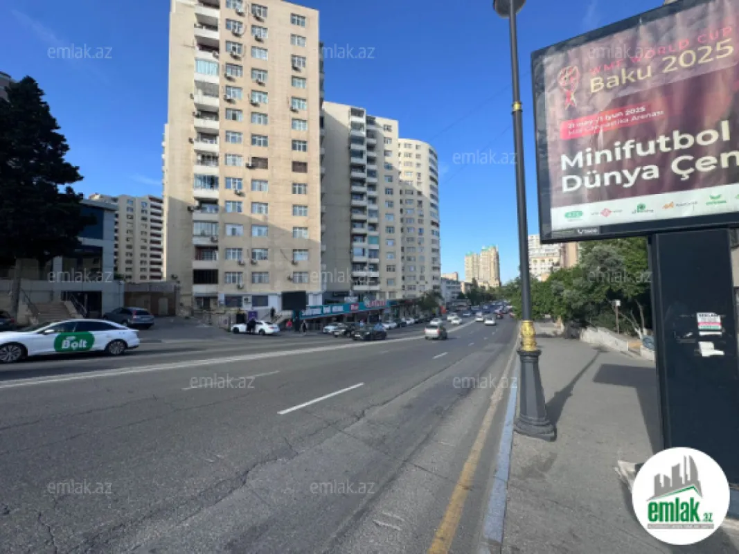 Satılır 3 otaqlı köhnə tikili 75 m²