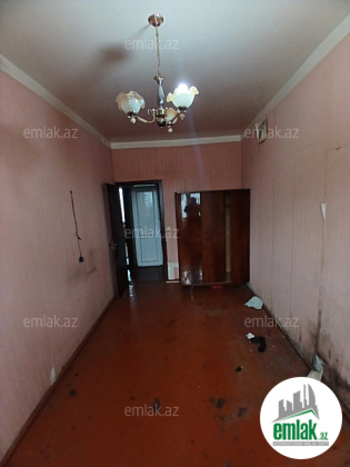 Satılır 3 otaqlı köhnə tikili 65 m²