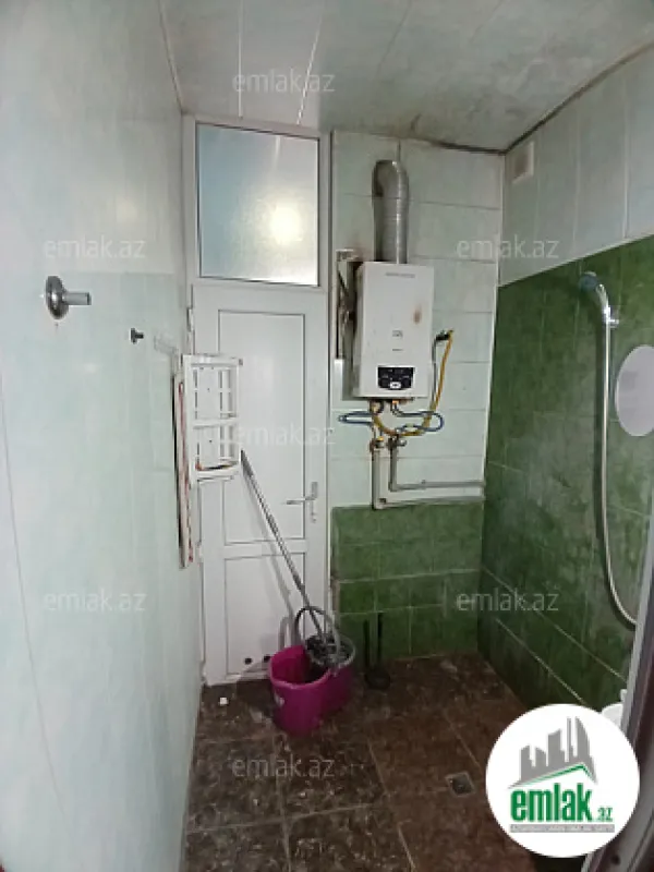 Satılır 3 otaqlı köhnə tikili 65 m²
