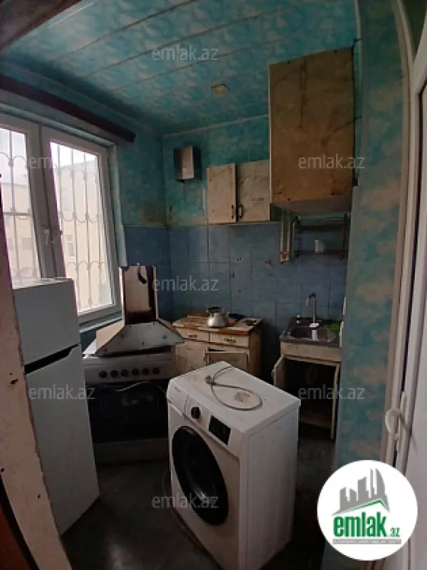 Satılır 3 otaqlı köhnə tikili 65 m²