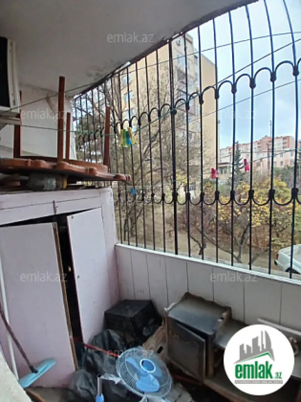 Satılır 3 otaqlı köhnə tikili 65 m²