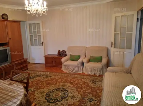 Satılır 3 otaqlı köhnə tikili 75 m²