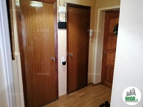 Satılır 3 otaqlı köhnə tikili 80 m²