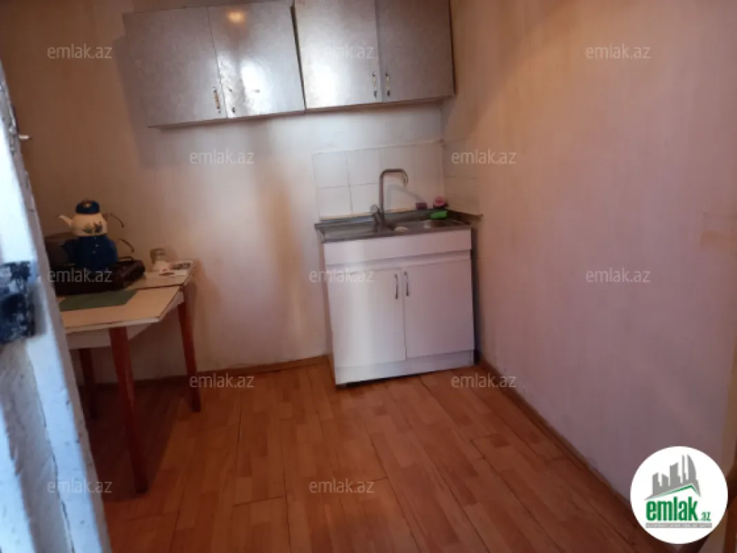 Satılır 4 otaqlı həyət evi 150 m²