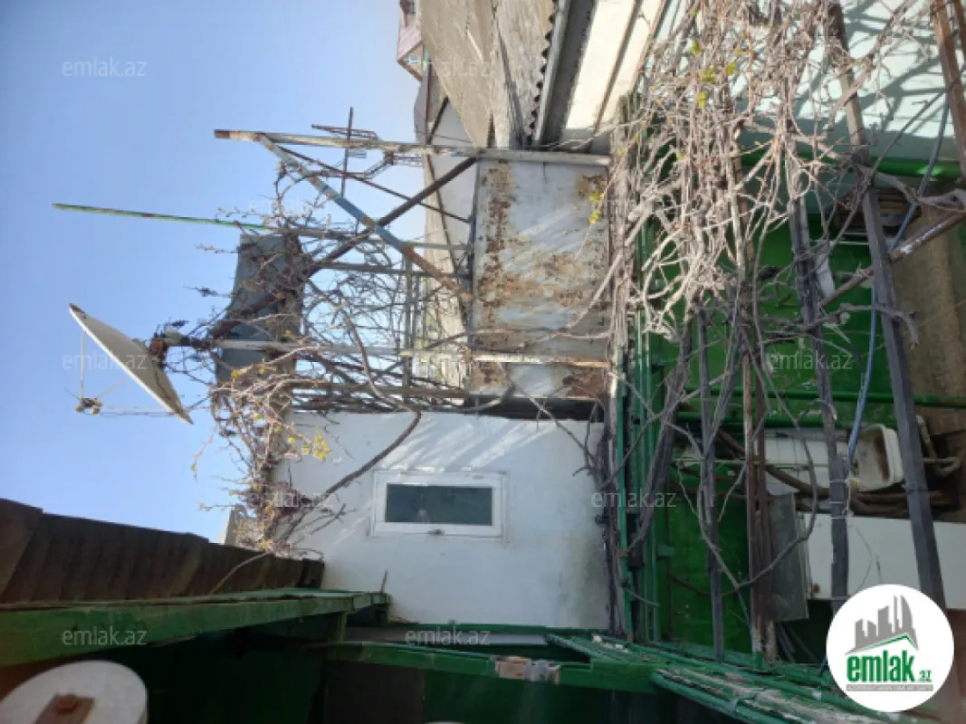 Satılır 4 otaqlı həyət evi 150 m²