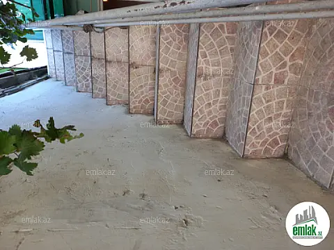 Satılır 4 otaqlı həyət evi 150 m²