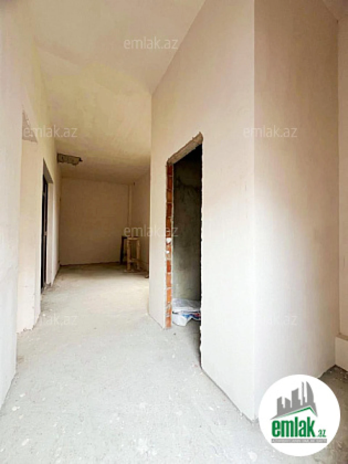 Satılır 2 otaqlı yeni tikili 67 m²