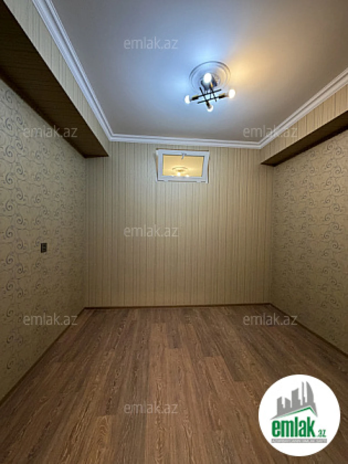 Satılır 3 otaqlı yeni tikili 80 m²