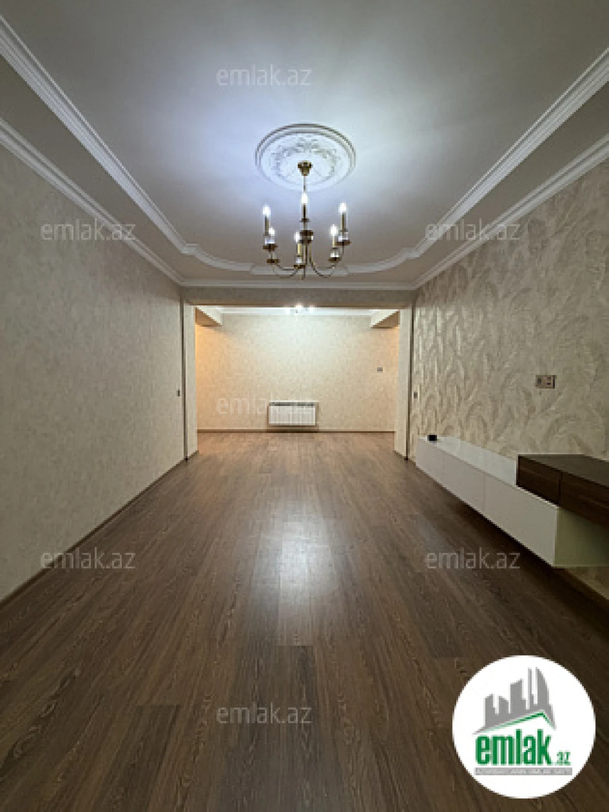 Satılır 3 otaqlı yeni tikili 80 m²