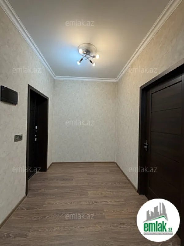 Satılır 3 otaqlı yeni tikili 80 m²