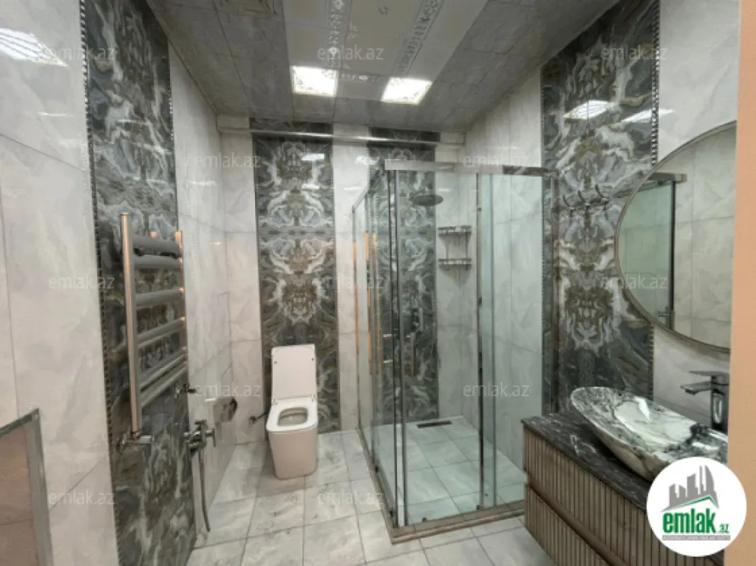 Satılır 3 otaqlı yeni tikili 140 m²