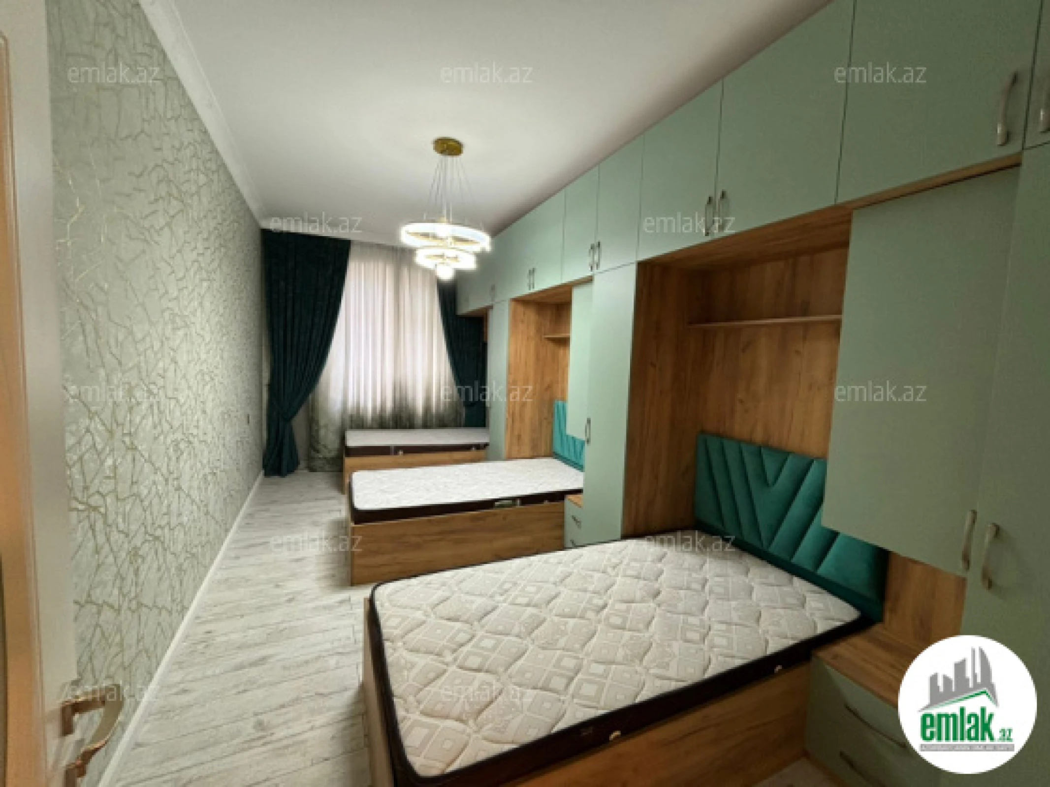 Satılır 3 otaqlı yeni tikili 140 m²