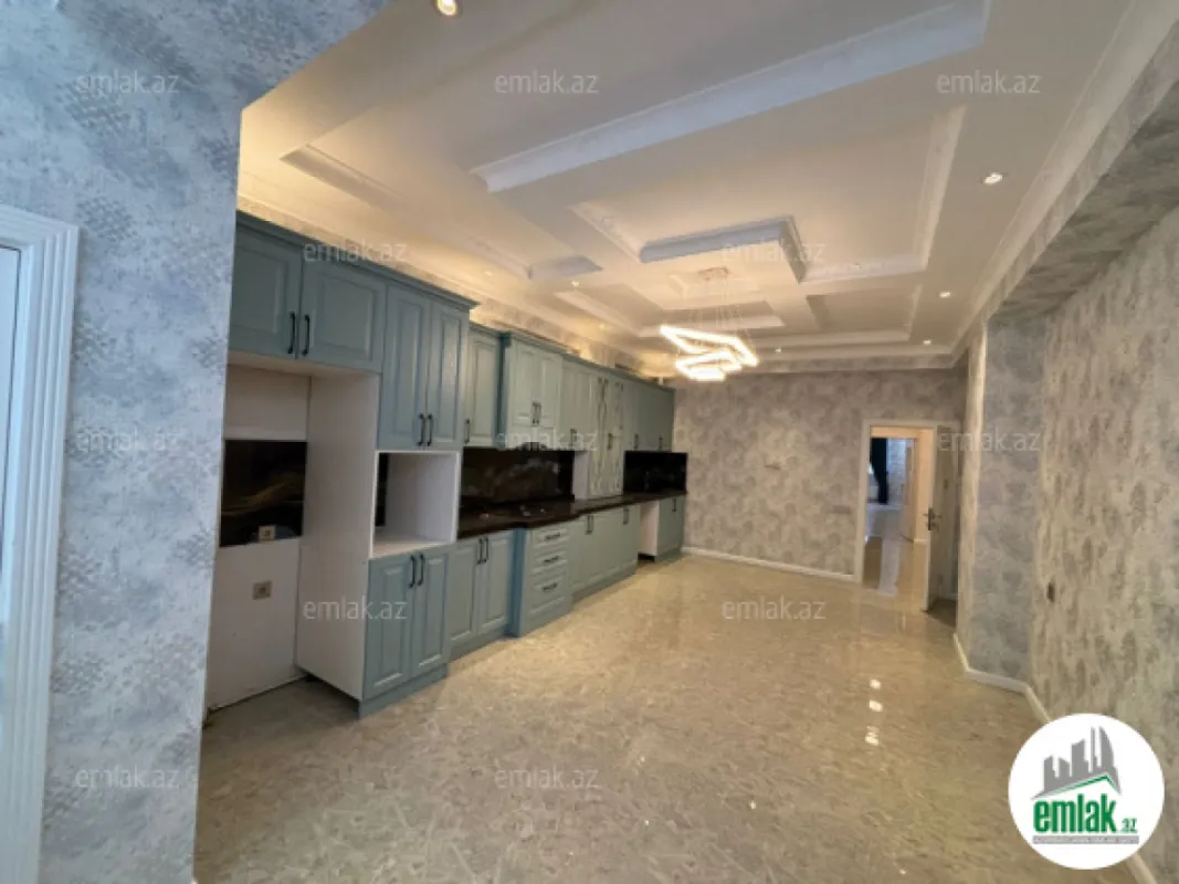 Satılır 3 otaqlı yeni tikili 140 m²