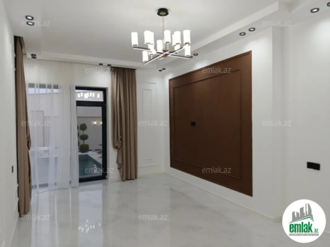 Satılır 4 otaqlı mənzil 150 m²