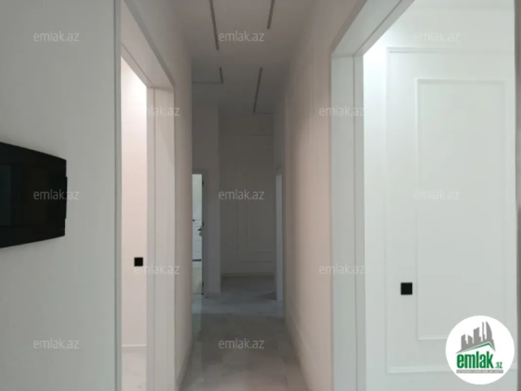 Satılır 4 otaqlı mənzil 150 m²