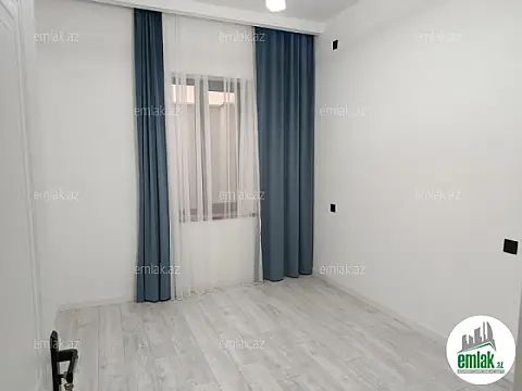 Satılır 4 otaqlı mənzil 150 m²