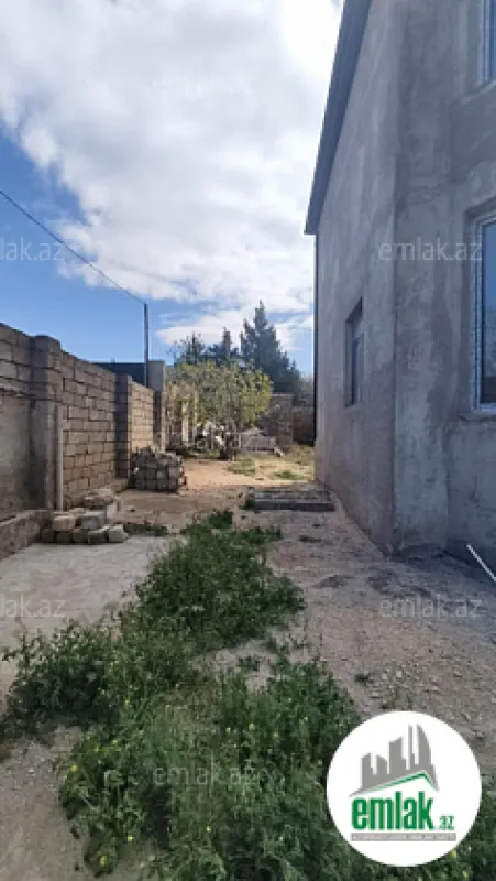 Satılır 5 otaqlı həyət evi 160 m²