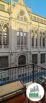 Satılır 2 otaqlı köhnə tikili 60 m²