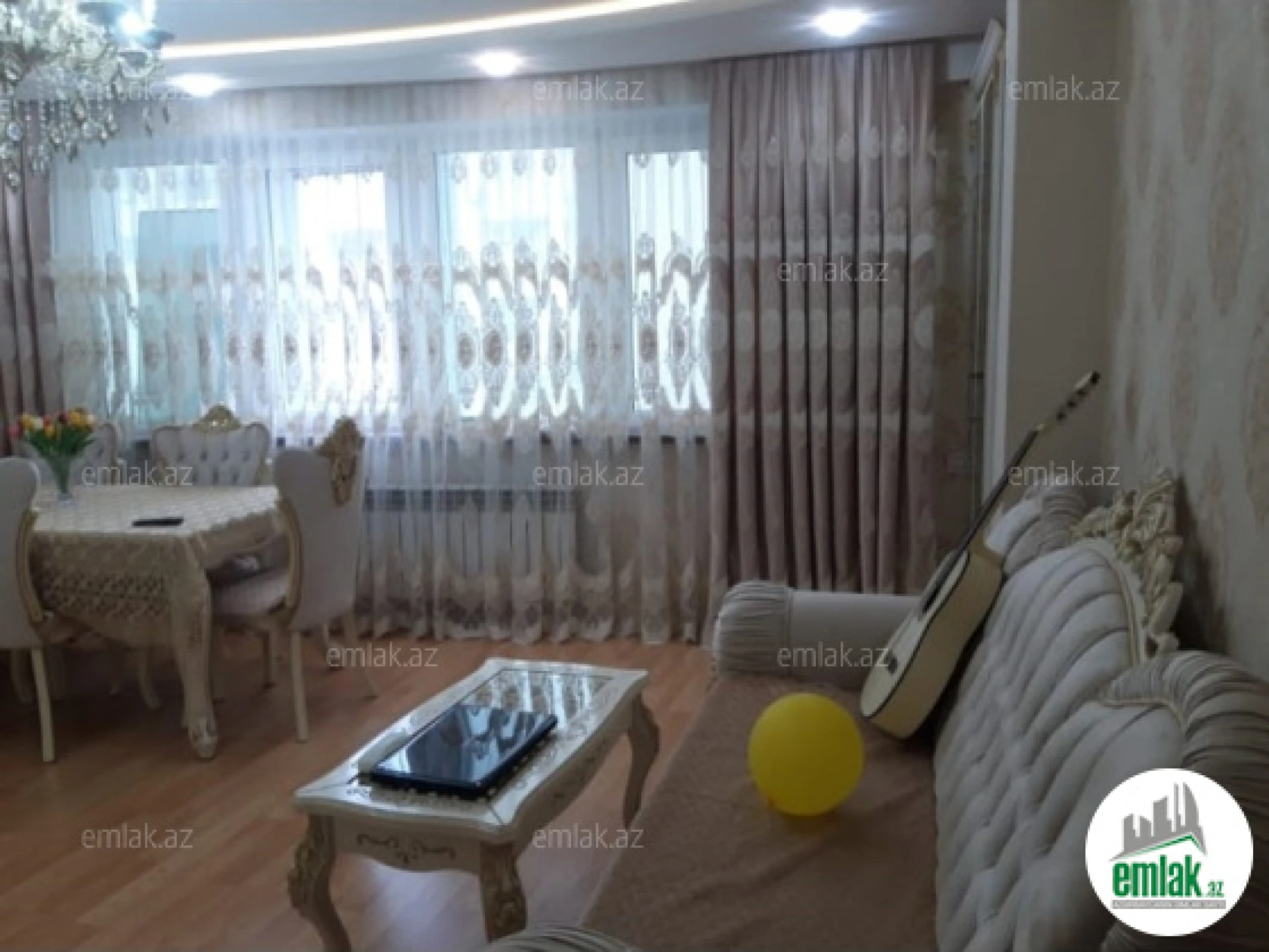 Satılır 3 otaqlı yeni tikili 80 m²