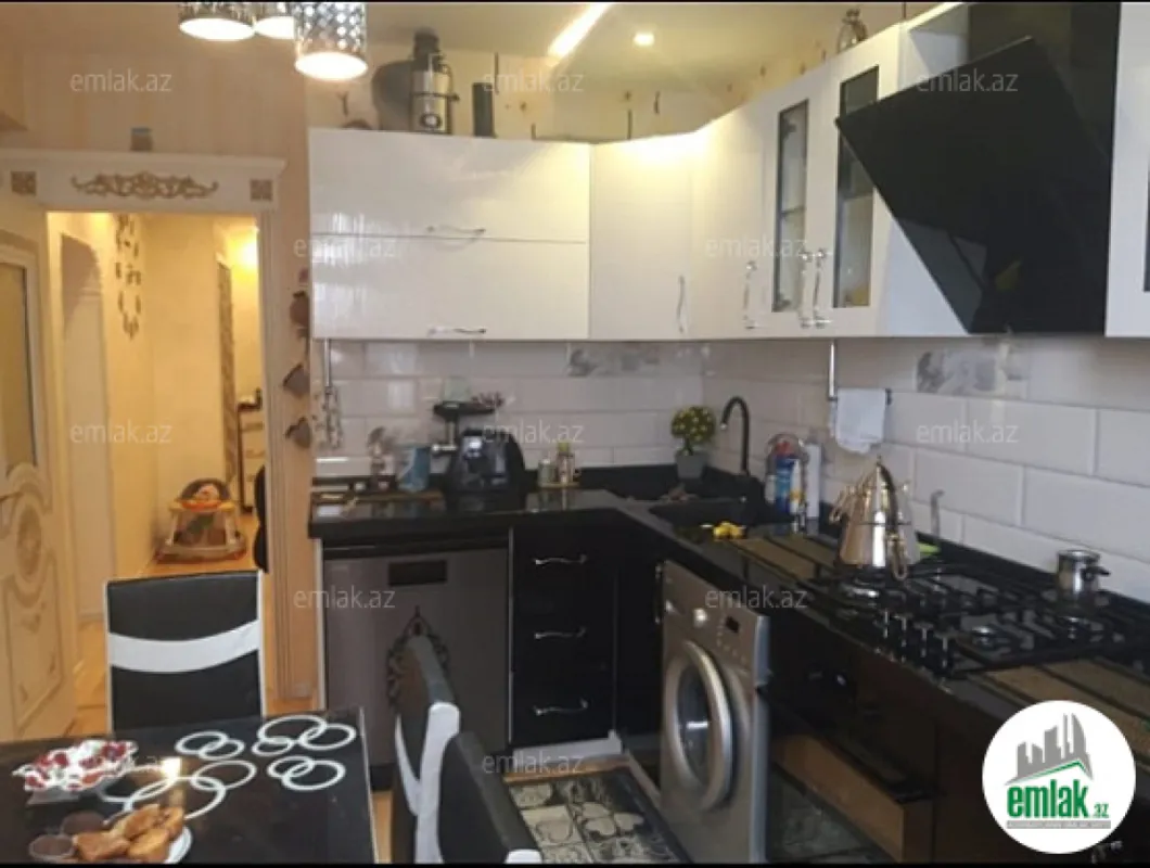 Satılır 3 otaqlı yeni tikili 80 m²