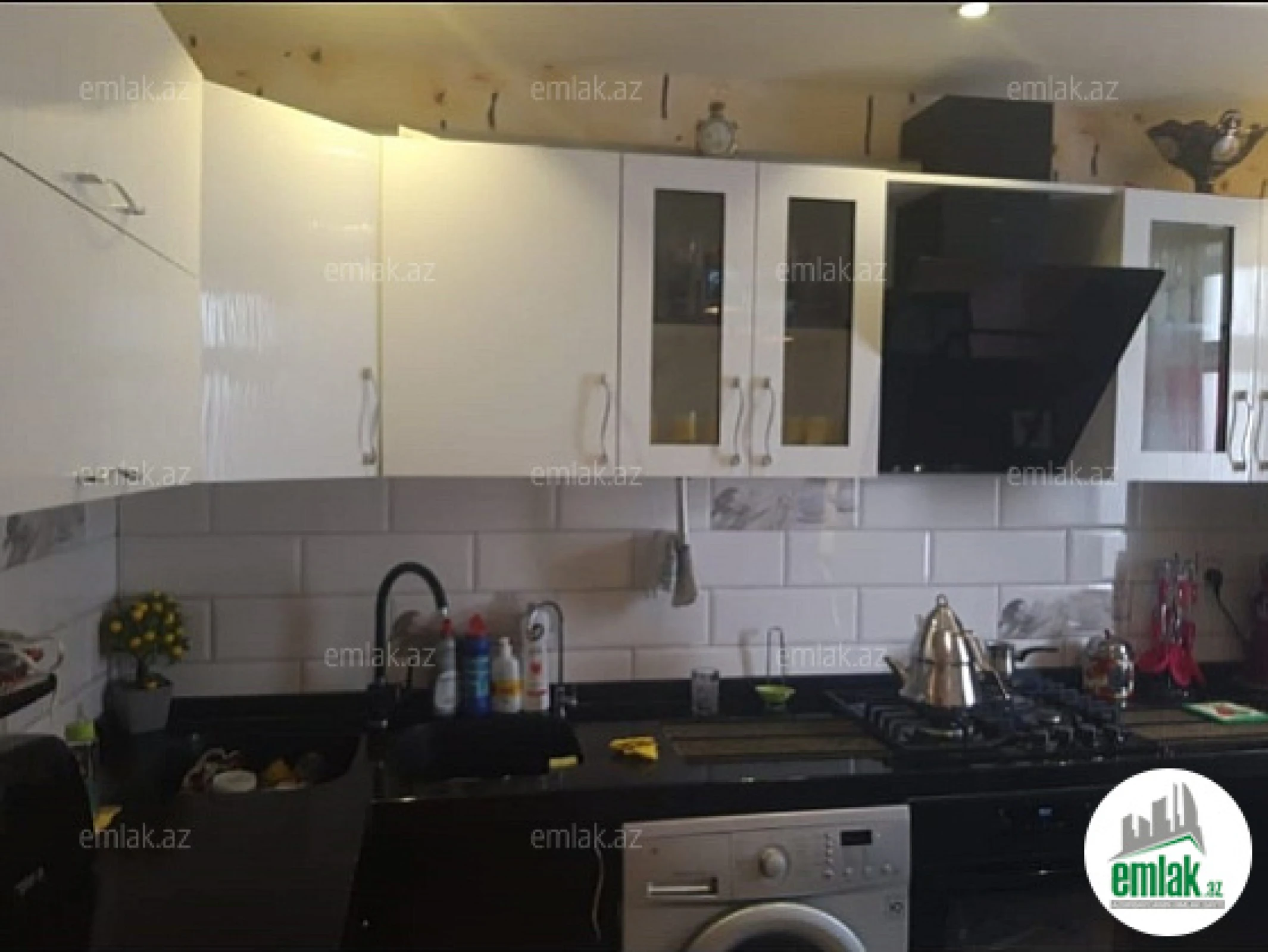 Satılır 3 otaqlı yeni tikili 80 m²