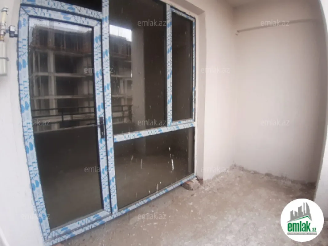 Satılır 2 otaqlı yeni tikili 72 m²