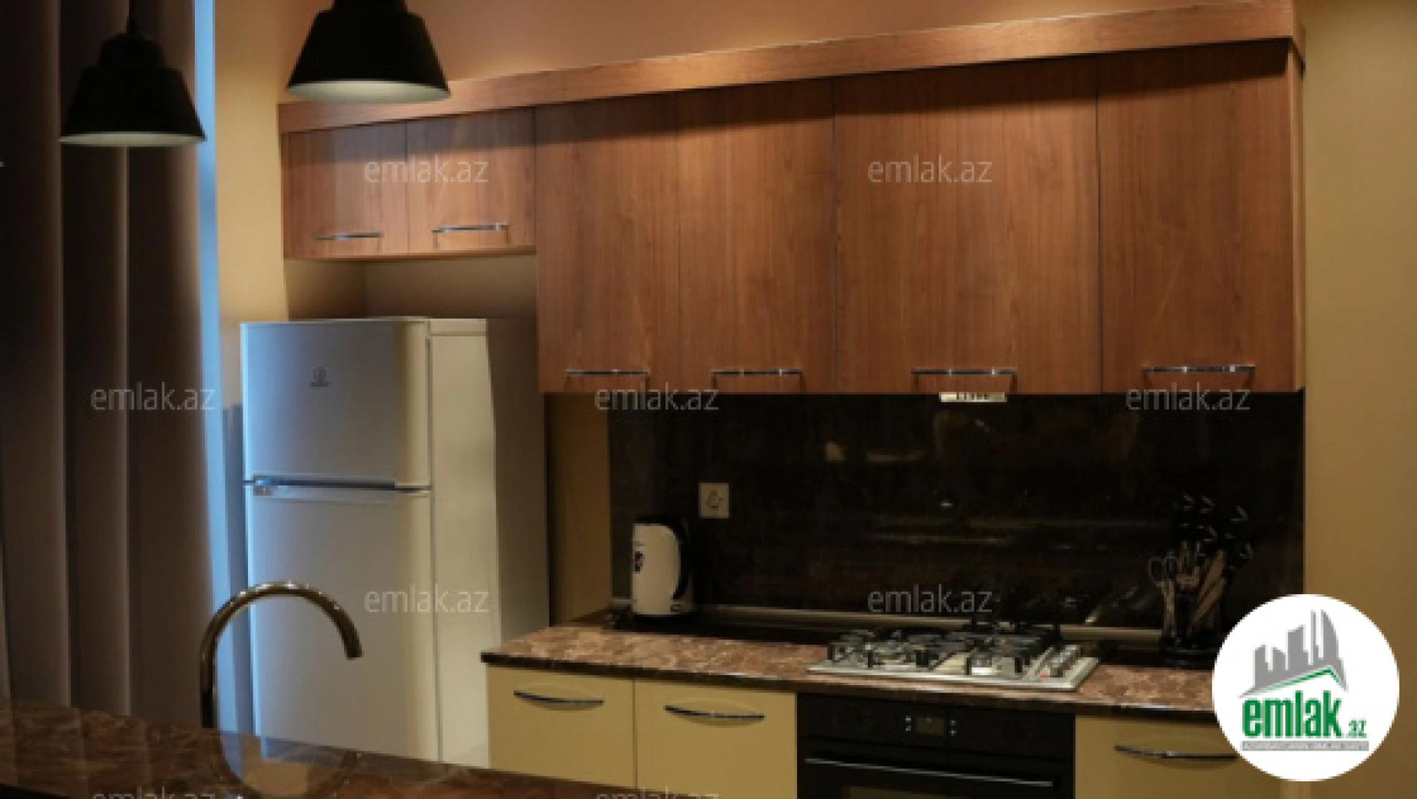 Satılır 19 otaqlı obyekt 1700 m²