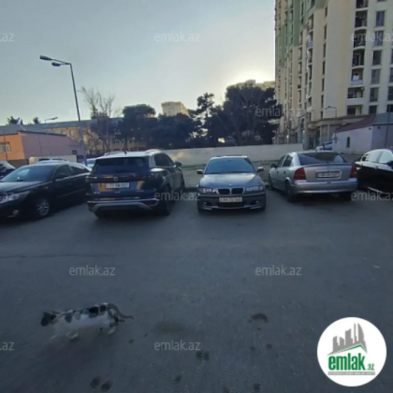 Satılır 3 otaqlı köhnə tikili 80 m²