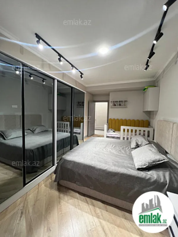 Satılır 2 otaqlı yeni tikili 68 m²